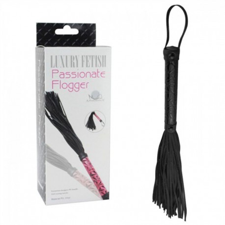 Luxury Fetish Passionate Flogger Diamond Soft Leather